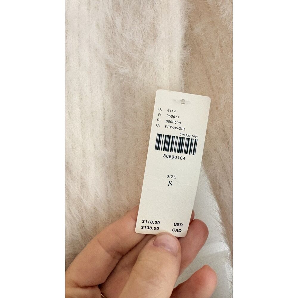 By Anthropologie Pearl Button Fuzzy Cardigan Cream Size Small NWT - Picture 4 of 5